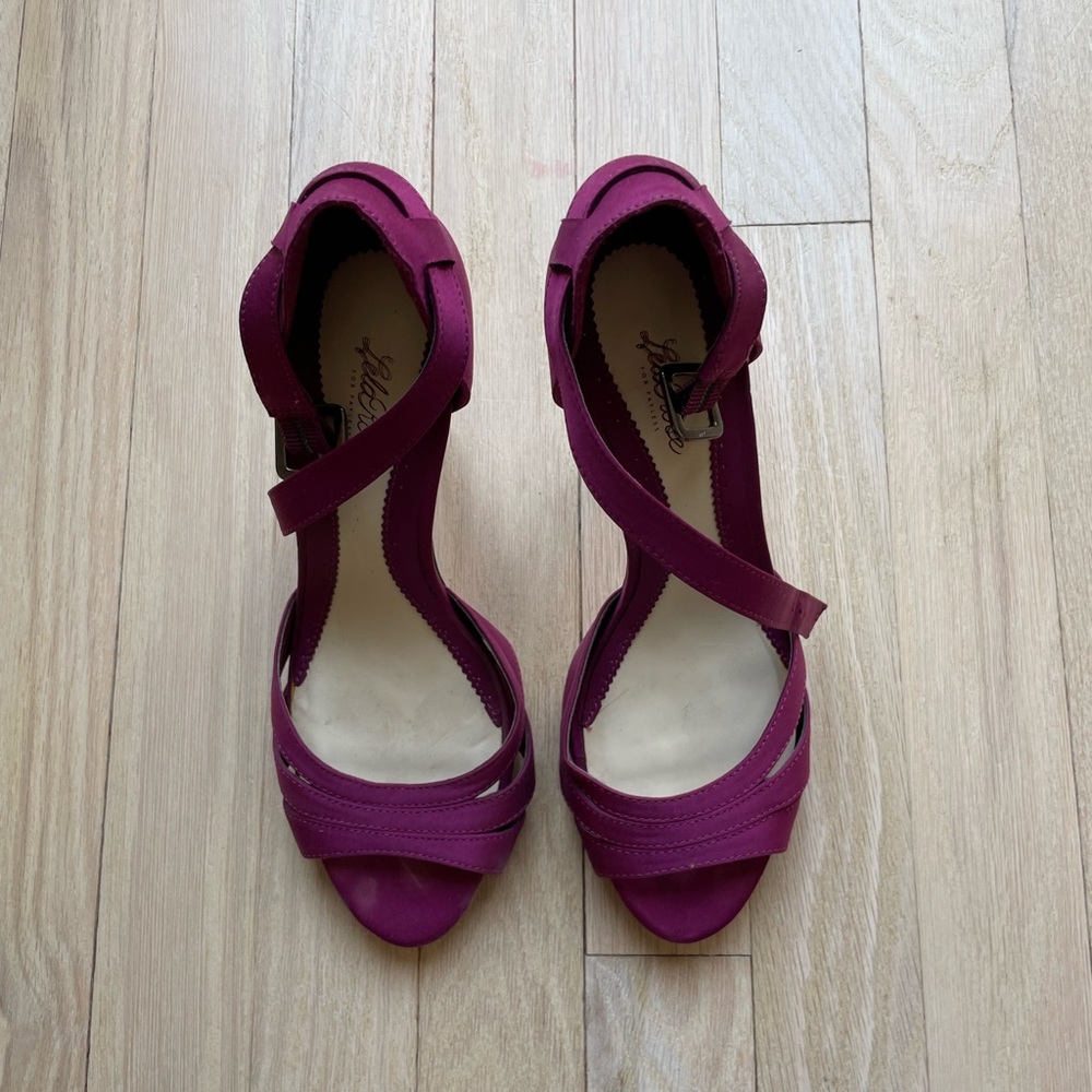 Lela Rose Magenta Women's Heels